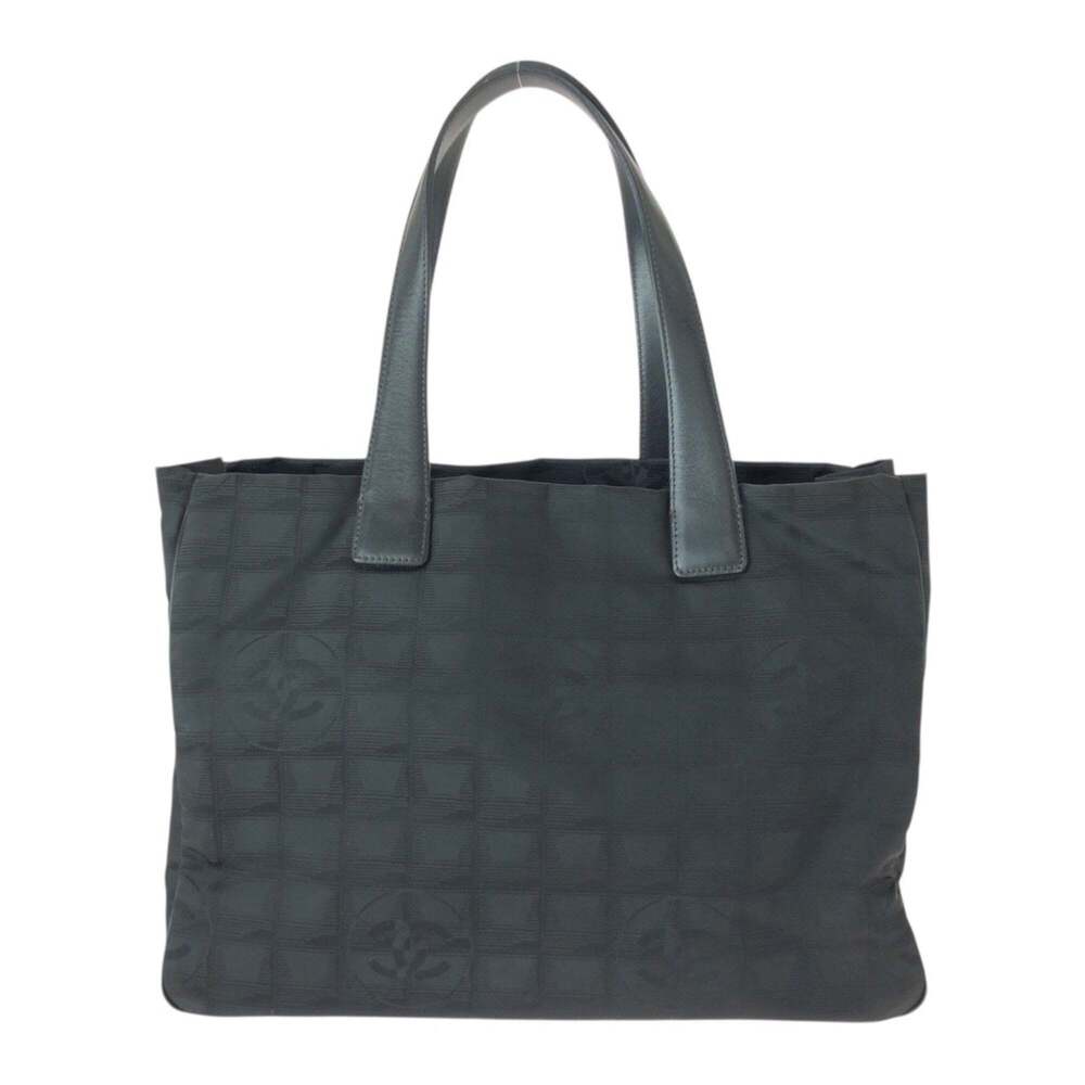 CHANEL Black Leather Shoulder Bag - Picture 2 of 10
